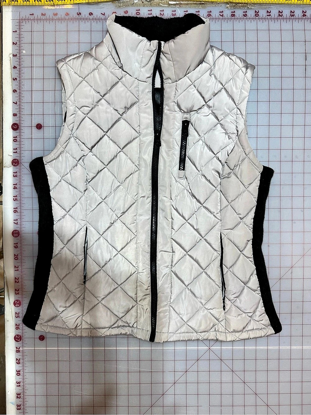 Andrew Marc Quilted Vest in Gray & Black